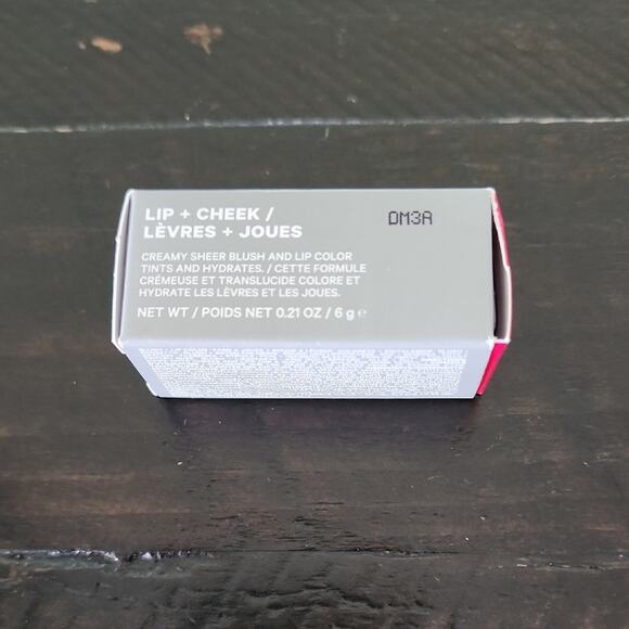 MILK MAKEUP Lip + Cheek Cream Blush + Lip Color Shade Flip True Red Full Size - Picture 4 of 5